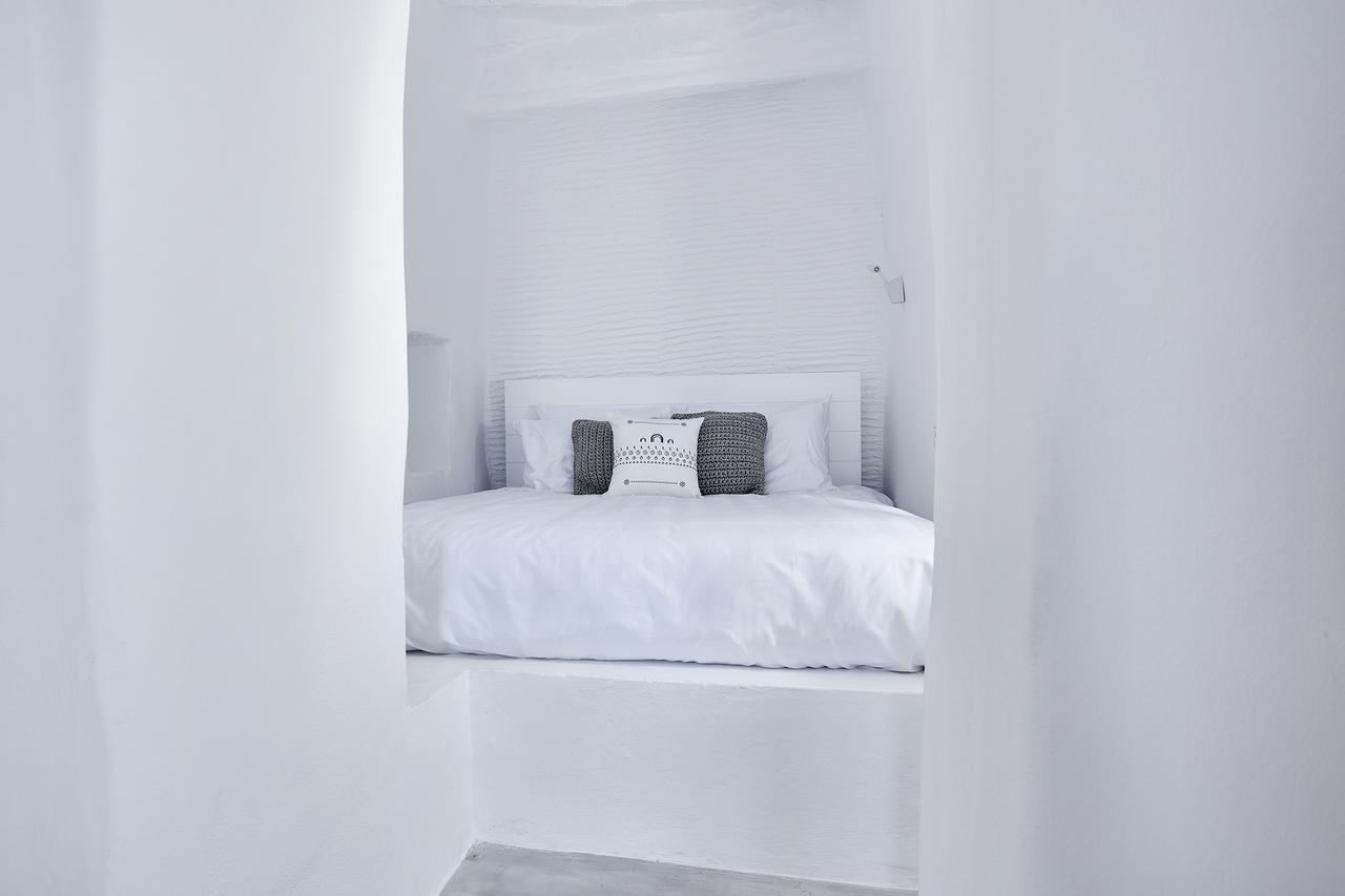 Living Theros Luxury Suites Kardhiani Luaran gambar